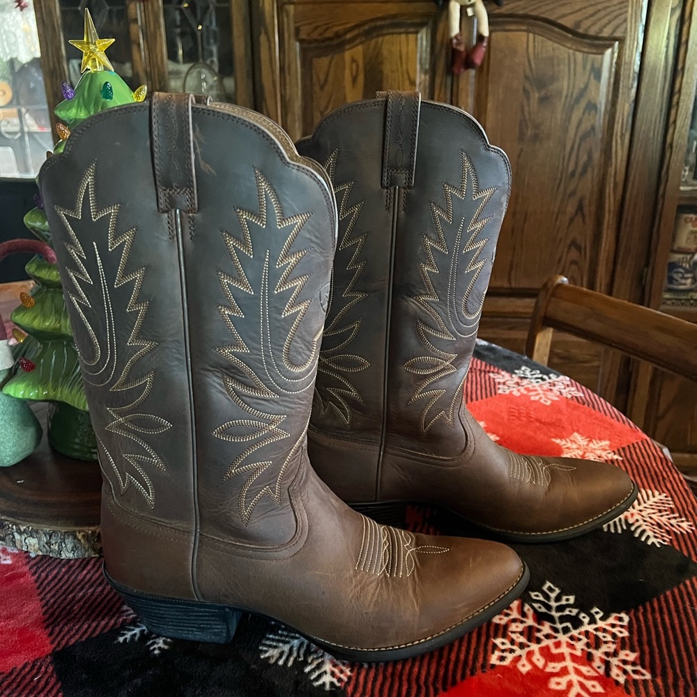 New Ariat Western Boots
